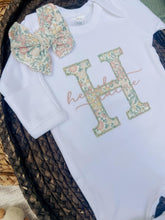 Load image into Gallery viewer, Personalized Baby Girl Outfit | White Romper Floral Letter Pink Pastel Baby Name