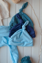 Load image into Gallery viewer, Custom Baby Outfit | Oatmeal Bodysuit - Rainbow Felt