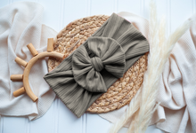 Load image into Gallery viewer, Personalized Baby Girl Outfit | Oatmeal Romper Floral Big Letter Initial Pink Baby Name