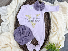Load image into Gallery viewer, Personalized Baby Girl Outfit | Purple Romper Floral Initial