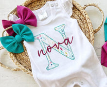 Load image into Gallery viewer, Personalized baby girl romper, vintage floral infant coming home outfit, baby shower gift, newborn outfit ruffle flutter, custom name