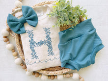 Load image into Gallery viewer, Personalized Golden yellow newborn outfit,custom name girl, coming home outfit for baby girl, baby girl outfit hospital outfit girl bodysuit