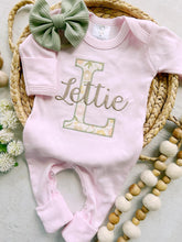 Load image into Gallery viewer, Personalized baby girl romper and hat set, vintage floral infant coming home outfit, baby shower gift, sleeper with footies, custom name