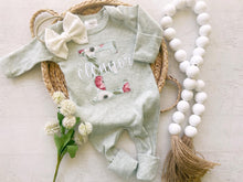 Load image into Gallery viewer, Personalized baby girl romper and hat set, vintage floral infant coming home outfit, baby shower gift, sleeper with footies, custom name