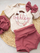Load image into Gallery viewer, Personalized Baby Girl Going Home Outfit Gift Newborn baby girl outfit with bummies cowgirl baby shower gift custom name romper special gift