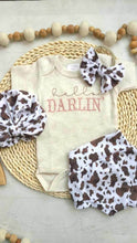 Load image into Gallery viewer, Baby Girl Cowgirl Outfit with Bummies, Hello Darlin Baby Girl Outfit, Going Home Newborn Baby Outfit Western Farm Girl Pink, Hospital