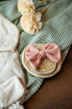 Load image into Gallery viewer, Personalized oatmeal baby romper and hat set, custom name coming home outfit, floral letter baby girl outfit, baby shower gift, neutral