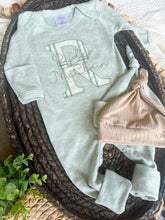 Load image into Gallery viewer, Personalized neutral baby romper and hat set, custom infant boy coming home outfit, baby shower gift, baby sleeper with footies, sage green