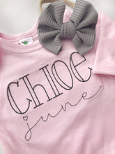 Load image into Gallery viewer, Boy girl twin coming home outfits, pink and blue footed sleeper, simple baby outfit, twin baby outfit, baby shower gift, romper outfits