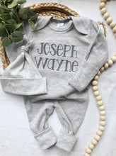 Load image into Gallery viewer, Personalized gray baby romper and hat set, custom coming home outfit, sketch stitch boys outfit, baby shower gift, monochrome, neutral