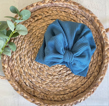 Load image into Gallery viewer, Ribbed baby handmade turban Baby fabric, toddler hair accessory, matching sibling hats, neutral headband for baby