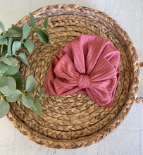 Load image into Gallery viewer, Ribbed baby handmade turban Baby fabric, toddler hair accessory, matching sibling hats, neutral headband for baby