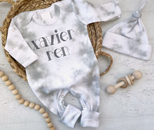 Load image into Gallery viewer, Personalized tone on tone baby romper and hat set, custom coming home outfit, sketch stitch outfit, baby shower gift, neutral