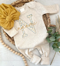 Load image into Gallery viewer, Personalized baby girl romper and hat set, vintage floral infant coming home outfit, baby shower gift, sleeper with footies
