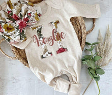 Load image into Gallery viewer, Personalized baby girl romper and hat set, vintage floral infant coming home outfit,custom baby shower gift, sleeper with footies, pink gold