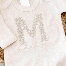 Load image into Gallery viewer, Personalized oatmeal baby romper and hat set, custom name coming home outfit, floral letter baby girl outfit, baby shower gift, neutral