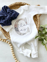 Load image into Gallery viewer, Personalized baby girl romper and hat set, custom name vintage floral infant coming home outfit, baby shower gift, sleeper with footies pink