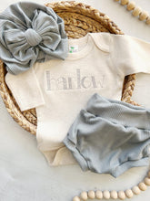 Load image into Gallery viewer, Personalized dusty blue newborn outfit, custom name boy girl, coming home outfit for baby boy, baby girl outfit, hospital outfit for boy