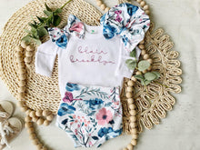 Load image into Gallery viewer, Personalized Vintage floral baby girl outfit with bummies cottagecore baby girl outfit personalized baby outfit with bows flowers blue rose