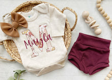 Load image into Gallery viewer, Personalized baby girl romper and hat set, vintage floral infant coming home outfit, baby shower gift, sleeper with footies, custom name