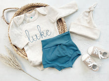 Load image into Gallery viewer, Personalized blue newborn outfit, custom name boy, coming home outfit for baby boy, baby boy outfit, hospital outfit for boy family pictures