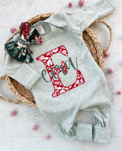 Load image into Gallery viewer, Personalized baby girl romper and set vintage floral infant coming home outfit, baby shower gift sleeper with footies, custom name Christmas