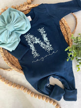 Load image into Gallery viewer, Personalized oatmeal baby romper and hat set, custom name coming home outfit, floral letter baby girl outfit baby shower gift neutral yellow