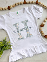 Load image into Gallery viewer, Personalized big sister shirt, big brother, baby outfits, matching sibling shirts, hospital outfits custom embroidery cousin crew shirt