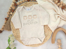 Load image into Gallery viewer, Baby Outfit | Oh Hi Pumpkin Pie Oatmeal Bodysuit - Fall Baby
