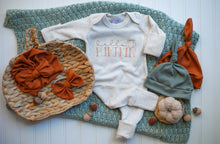 Load image into Gallery viewer, Baby Outfit | Oatmeal Romper Hello Pumpkin - Fall
