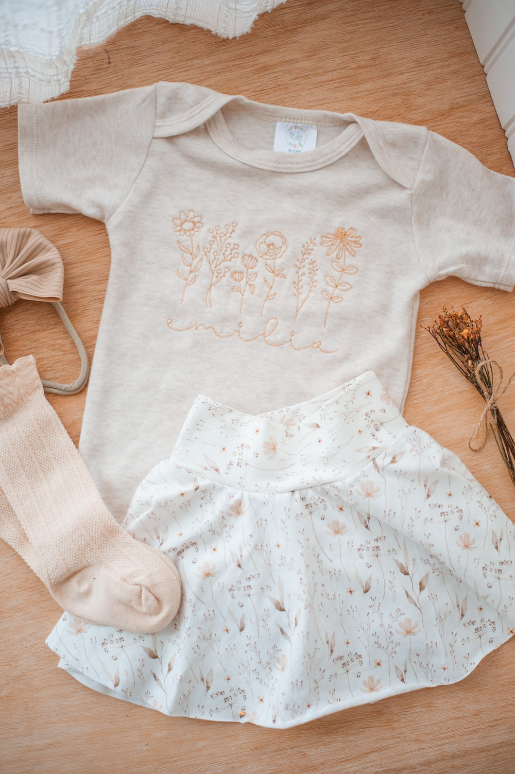 Personalized Baby Girl Outfit | Oatmeal Bodysuit Floral Baby Name- Wildflower