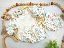 Load image into Gallery viewer, Personalized Floral Newborn Baby Girl Outfit,custom name girl, coming home outfit for baby girl, baby girl outfit, hospital outfit girl
