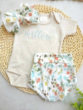 Load image into Gallery viewer, Personalized Floral Newborn Baby Girl Outfit,custom name girl, coming home outfit for baby girl, baby girl outfit, hospital outfit girl
