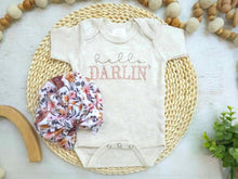 Load image into Gallery viewer, Baby Girl Highland Cow Outfit with Bummies, Hello Darlin Baby Girl Outfit, Going Home Newborn Baby Outfit Cowgirl Farm Girl Pink, Hospital
