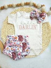 Load image into Gallery viewer, Baby Girl Highland Cow Outfit with Bummies, Hello Darlin Baby Girl Outfit, Going Home Newborn Baby Outfit Cowgirl Farm Girl Pink, Hospital
