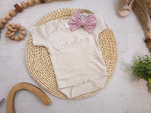 Load image into Gallery viewer, Personalized beige pink newborn outfit, custom name girl, coming home outfit for baby girl, baby girl outfit, aesthetic baby clothes oatmeal
