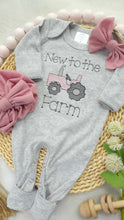 Load image into Gallery viewer, Baby Girl Highland Cow Outfit with Bummies, Hello Darlin Baby Girl Outfit, Going Home Newborn Baby Outfit Cowgirl Farm Girl Pink, Hospital
