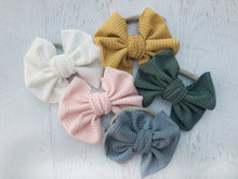 Load image into Gallery viewer, Ribbed baby hand tied bow on headband Baby fabric bow headband, toddler hair accessory, matching sibling bows, neutral headband for baby
