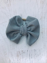 Load image into Gallery viewer, Ribbed baby hand tied bow on headband Baby fabric bow headband, toddler hair accessory, matching sibling bows, neutral headband for baby
