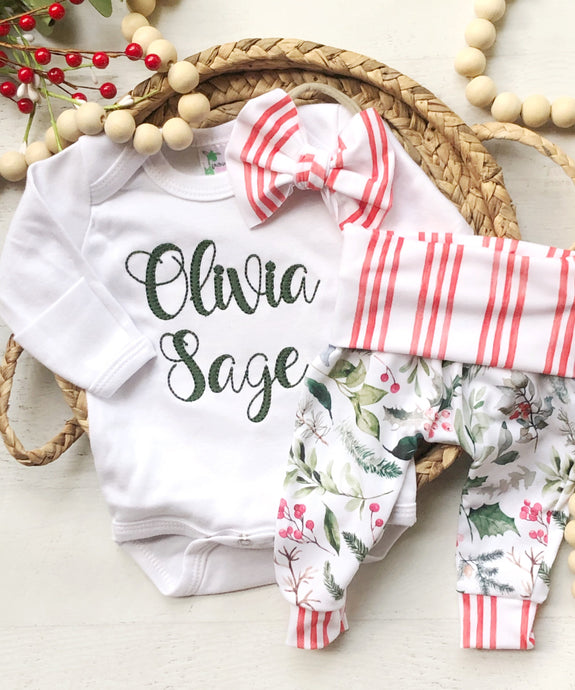 Holly Christmas newborn outfit for girl, newborn Christmas outfit, cottagecore Christmas, natural Christmas, pants and bow, red stripes