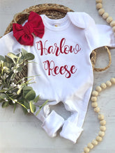 Load image into Gallery viewer, Personalized vintage stitch girl romper with bow, custom girl coming home outfit, baby shower gift, white sleeper with footies
