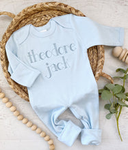 Load image into Gallery viewer, Personalized tone on tone baby romper and hat set, custom coming home outfit, sketch stitch outfit, baby shower gift, neutral
