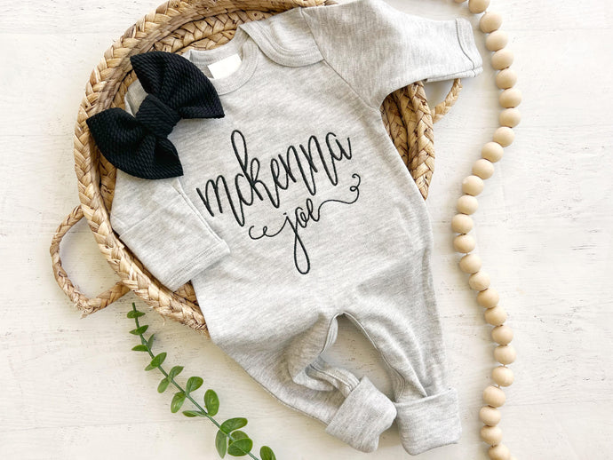 Personalized gray romper with bow, custom girl coming home outfit, baby shower gift, custom baby name outfit, black bow