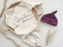 Load image into Gallery viewer, Personalized neutral baby romper and hat set, custom infant boy coming home outfit, baby shower gift, oatmeal sleeper with footies
