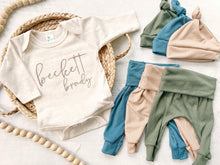 Load image into Gallery viewer, Personalized green and beige newborn outfit custom name boy girl, coming home outfit for baby boy, baby girl outfit, hospital outfit for boy
