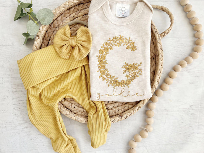 Personalized Golden yellow newborn outfit,custom name girl, coming home outfit for baby girl, baby girl outfit hospital outfit girl bodysuit