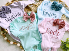 Load image into Gallery viewer, Personalized oatmeal romper with bow, custom girl coming home outfit baby shower gift custom baby name outfit handmade bow, newborn pictures
