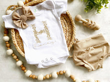 Load image into Gallery viewer, Personalized honey newborn outfit,custom name girl, coming home outfit for baby girl, baby girl outfit hospital outfit girl bodysuit
